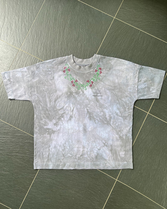 FLORAL CHAIN TEE